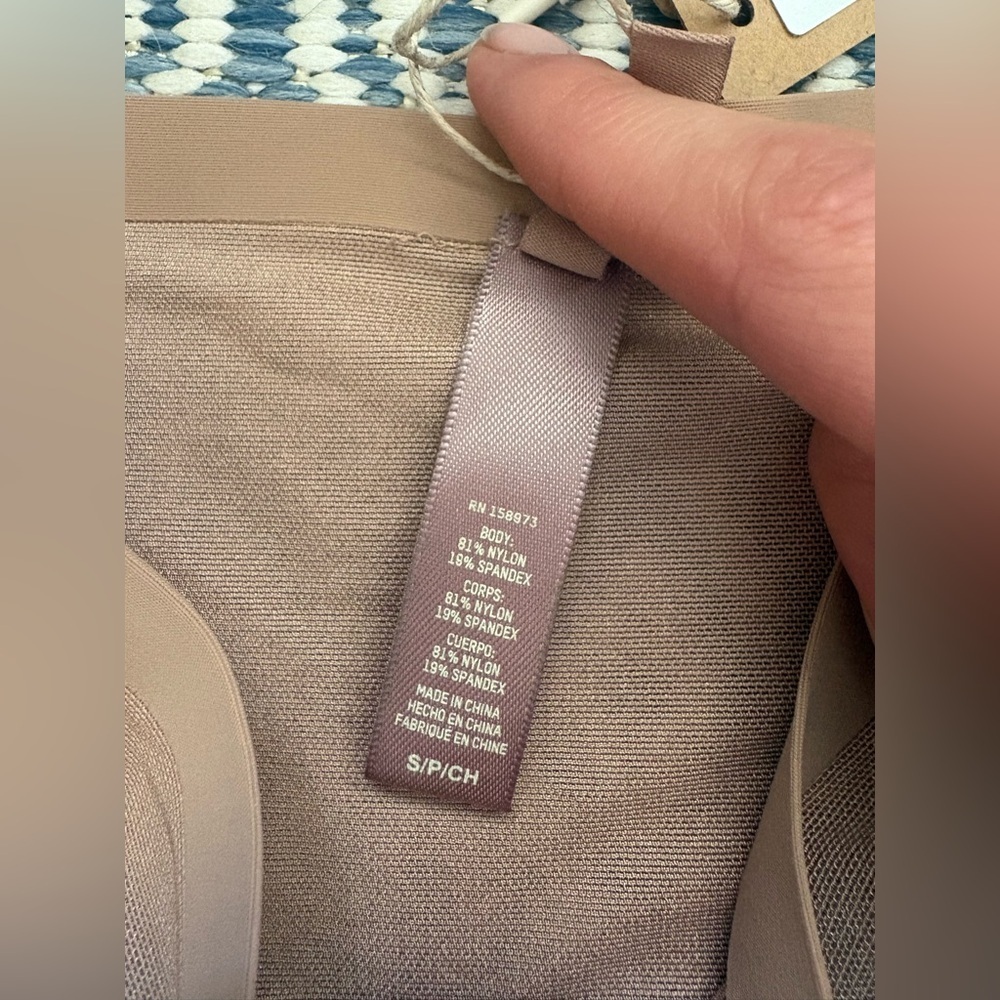 NWT SKIMS high waisted thong! - Picture 5 of 9